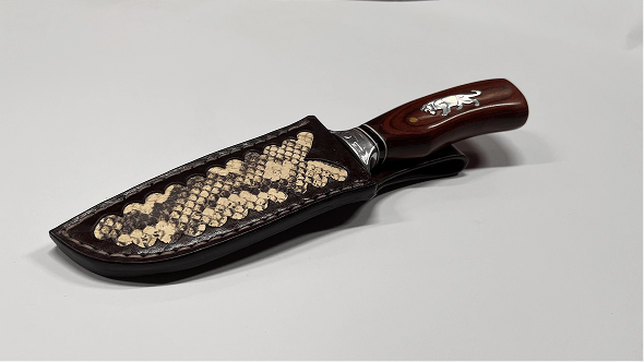 Dámský obal na nůž.